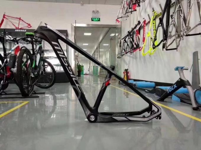 Штейновая черная рамка велосипеда углерода Хардтайл отключение цапфы 142 кс 12 Мм до конца -
